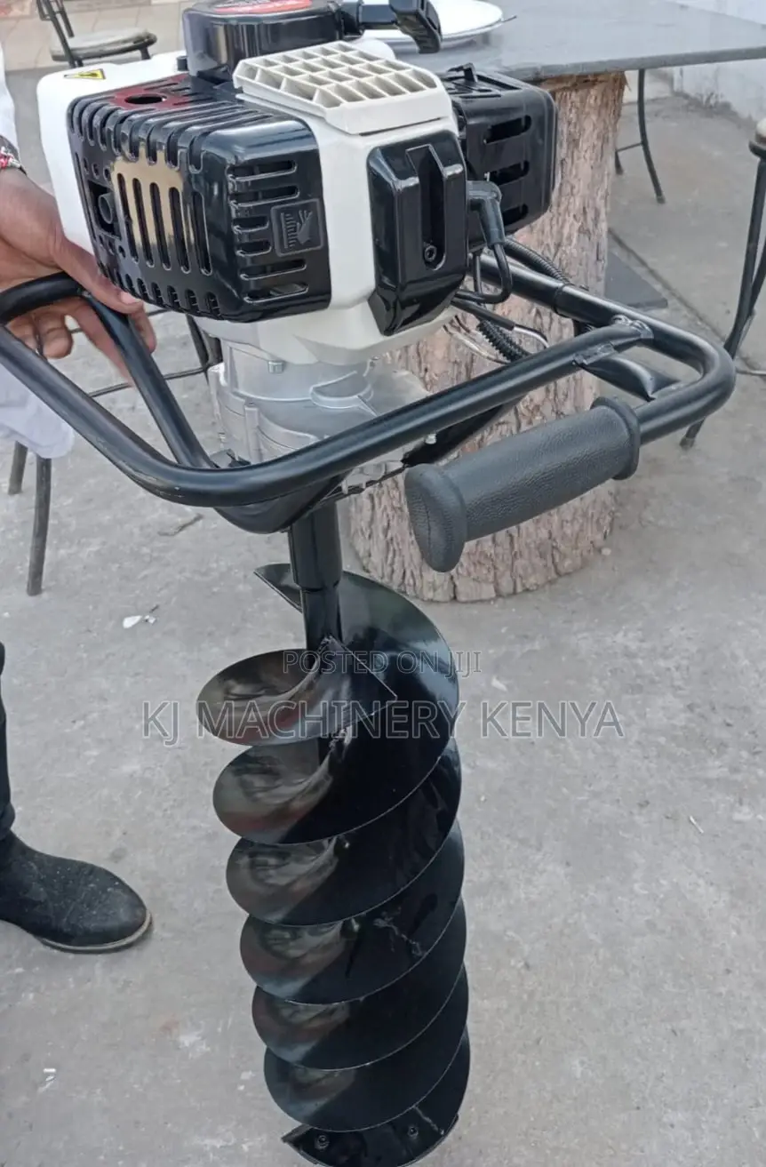 Earth Auger Machine