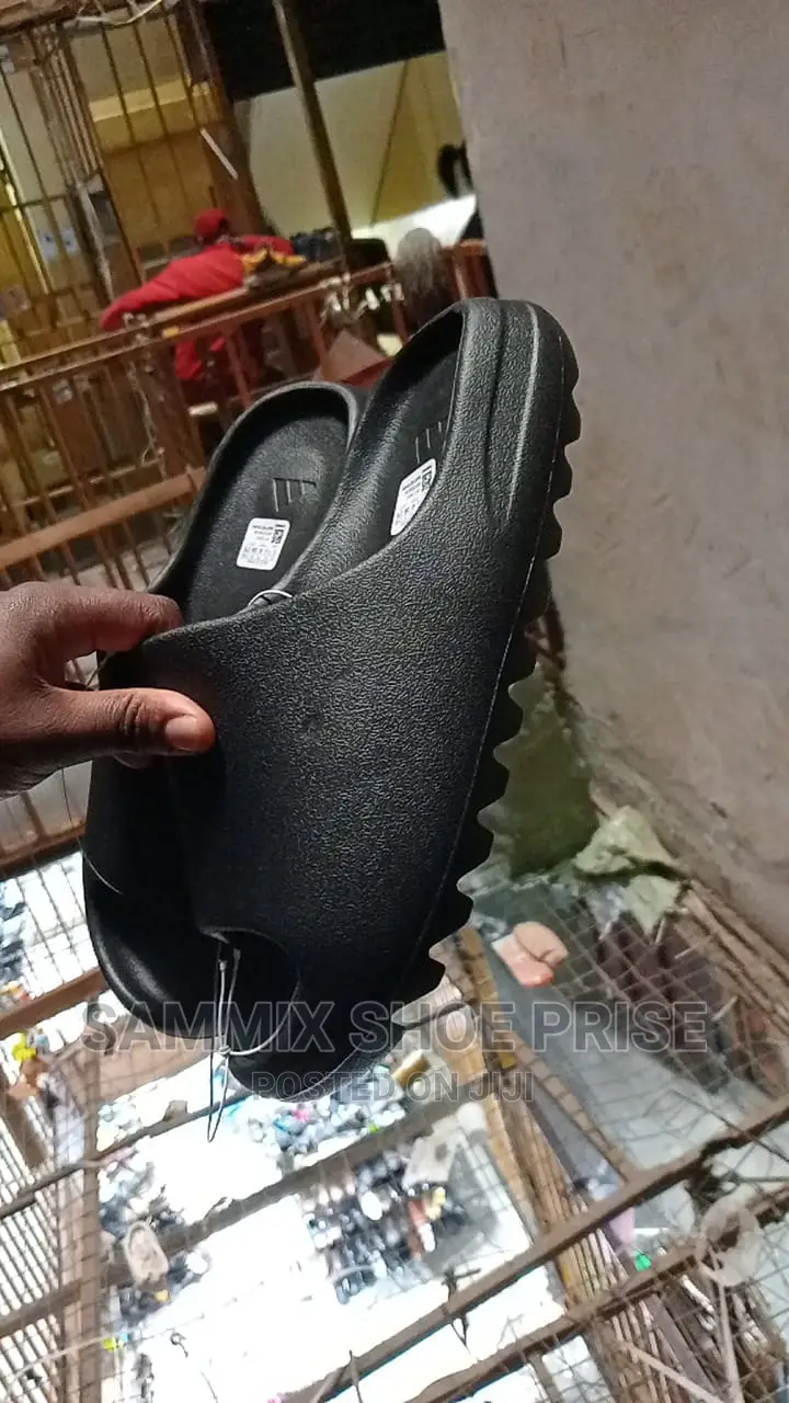 Yeezy Slides