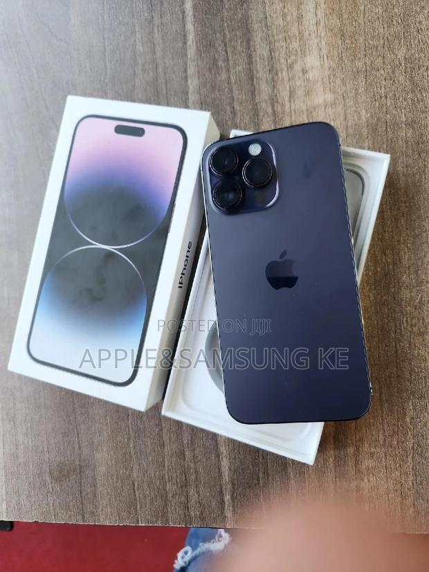 Apple iPhone 14 Pro Max 256 GB Purple - main view