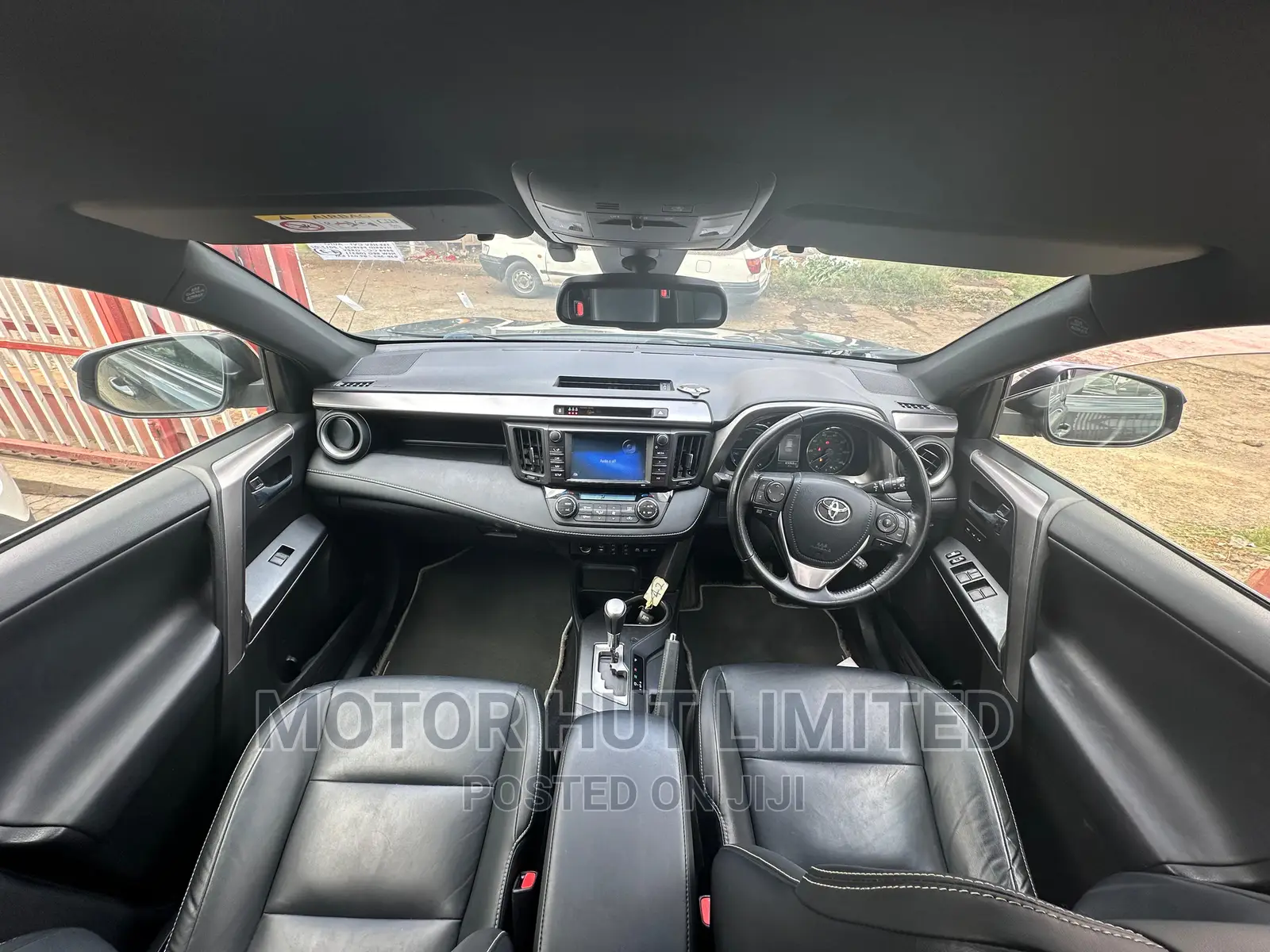 Toyota RAV4 XLE AWD (2.5L 4cyl 6A) 2017 Gray