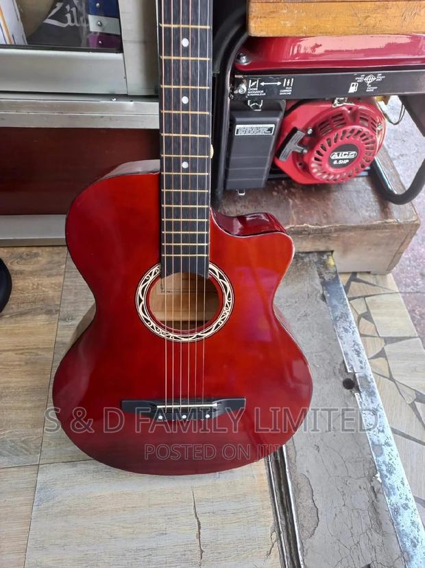 Beginners Acoustic Guitar - thumbnail 3