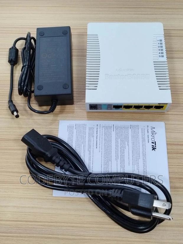 Mikrotik RB260GSP - thumbnail 2