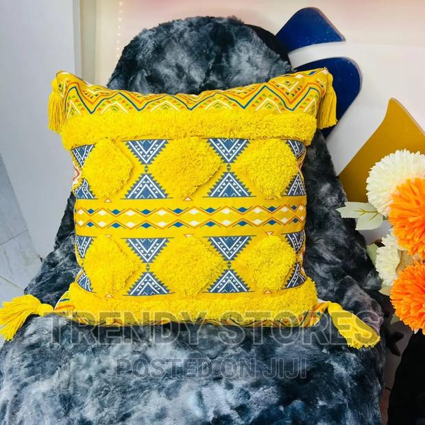Tufted Boho Vintage Cotton Pillow Cover - thumbnail 3