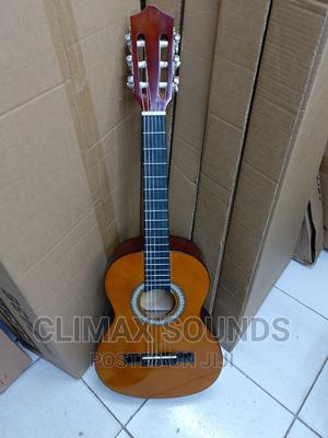 Classical Guitar Size 34 - main view