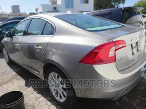 Volvo S60 2016 Gray