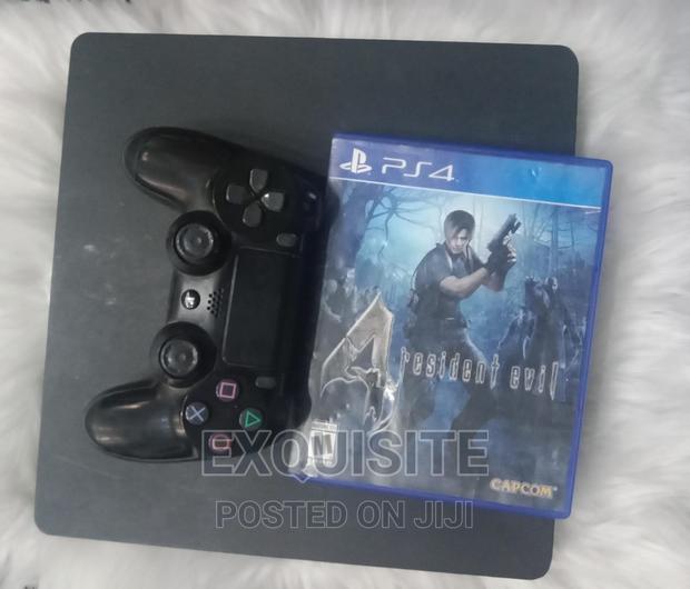 Playstation 4 Slim With Two Free Games. - thumbnail 2