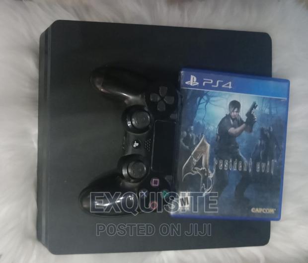 Playstation 4 Slim With Two Free Games. - thumbnail 3