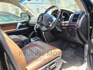 Toyota Land Cruiser 2016 Black