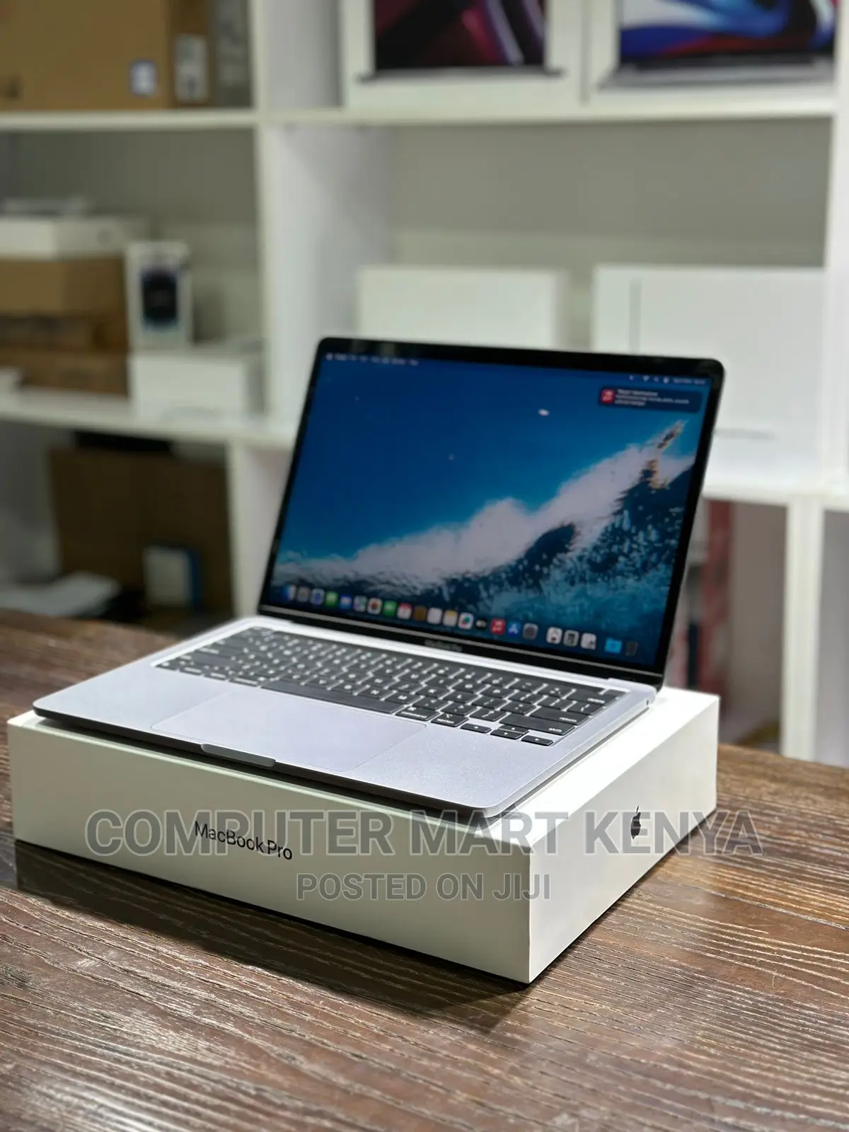 New Laptop Apple MacBook Pro 8GB Apple M2 SSD 256GB
