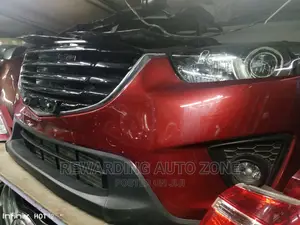 Mazda CX-5 Nosecut Xenon.
