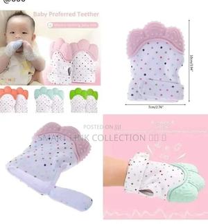 Mitten Teethers - thumbnail 2