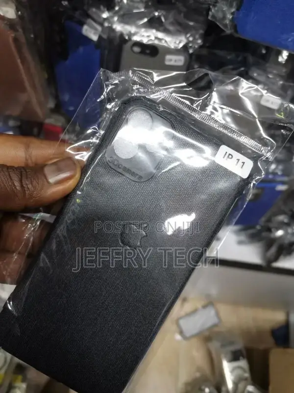 iPhone 11 Cover - Gray - Luxury Fabric Jeans Texture