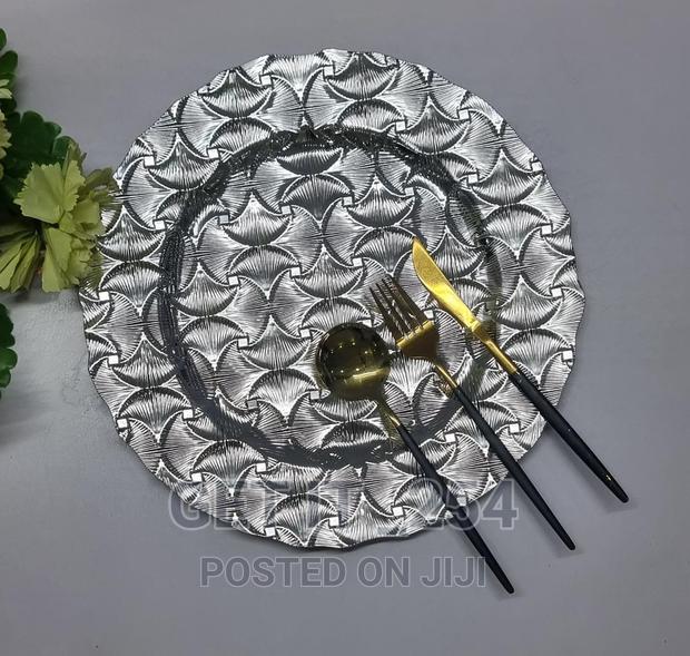 High Quality Charger Plates for Event or House Decor