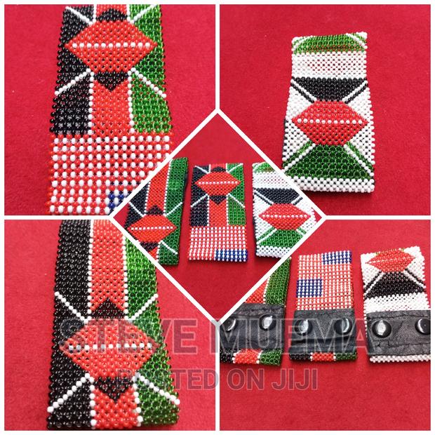 Button Beads Bracelet. - main view