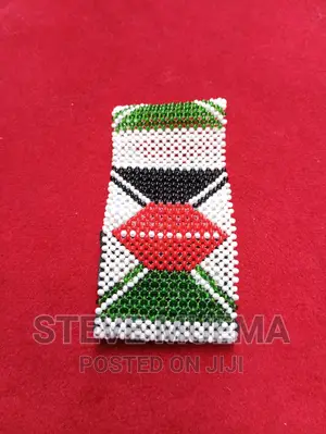 Button Beads Bracelet.