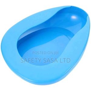 Plastic Bedpan - main view