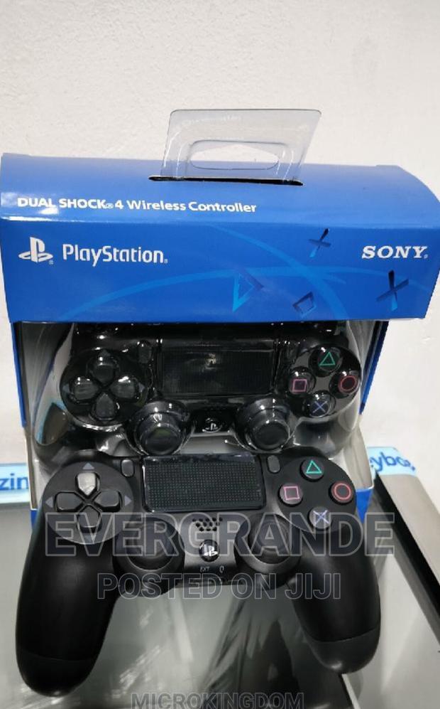 Ps4 Ps4 Ps4 Ps4 Pad Wireless Controller - main view