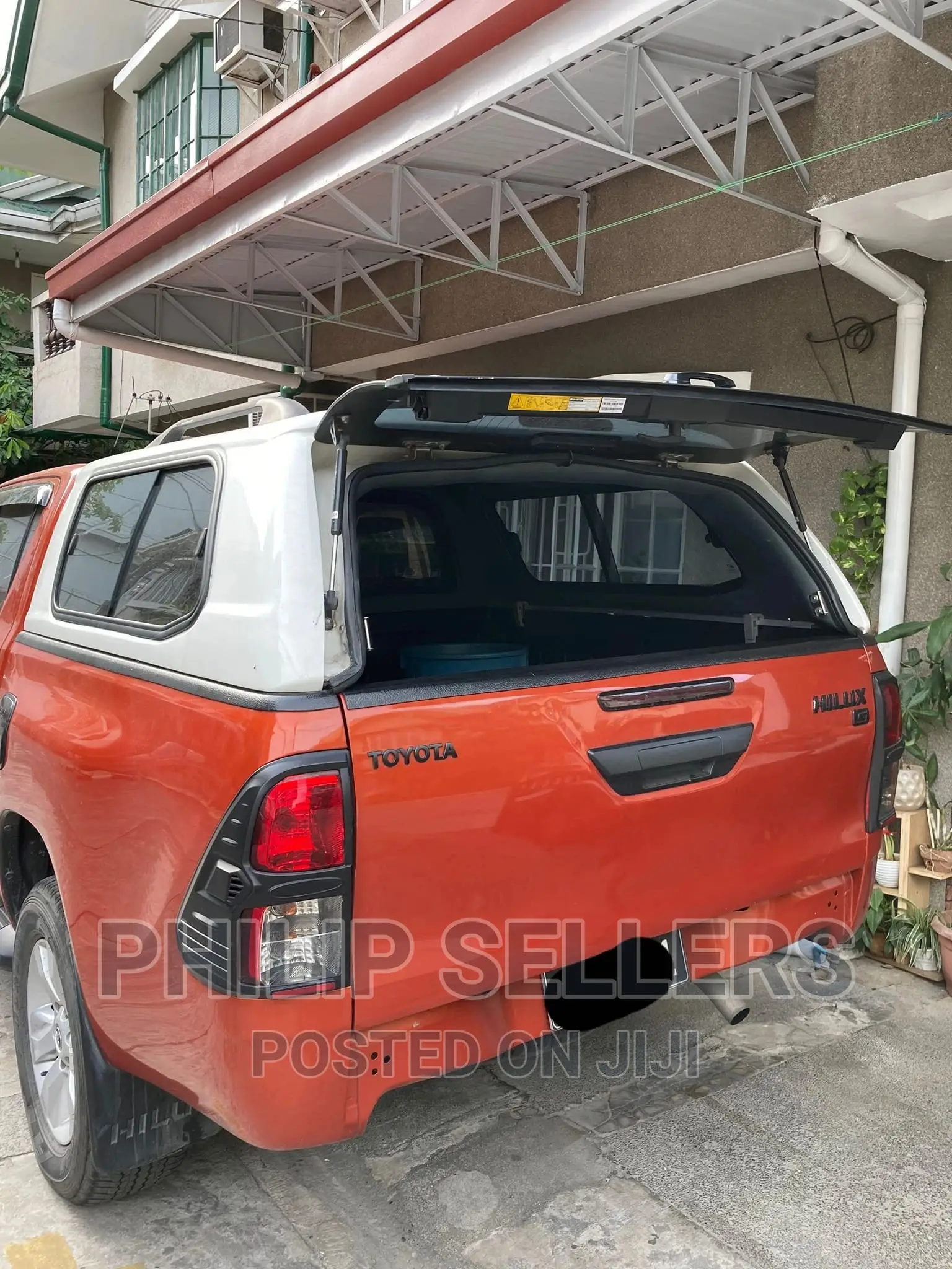 Top Canopy for Toyota Hilux Revo Available