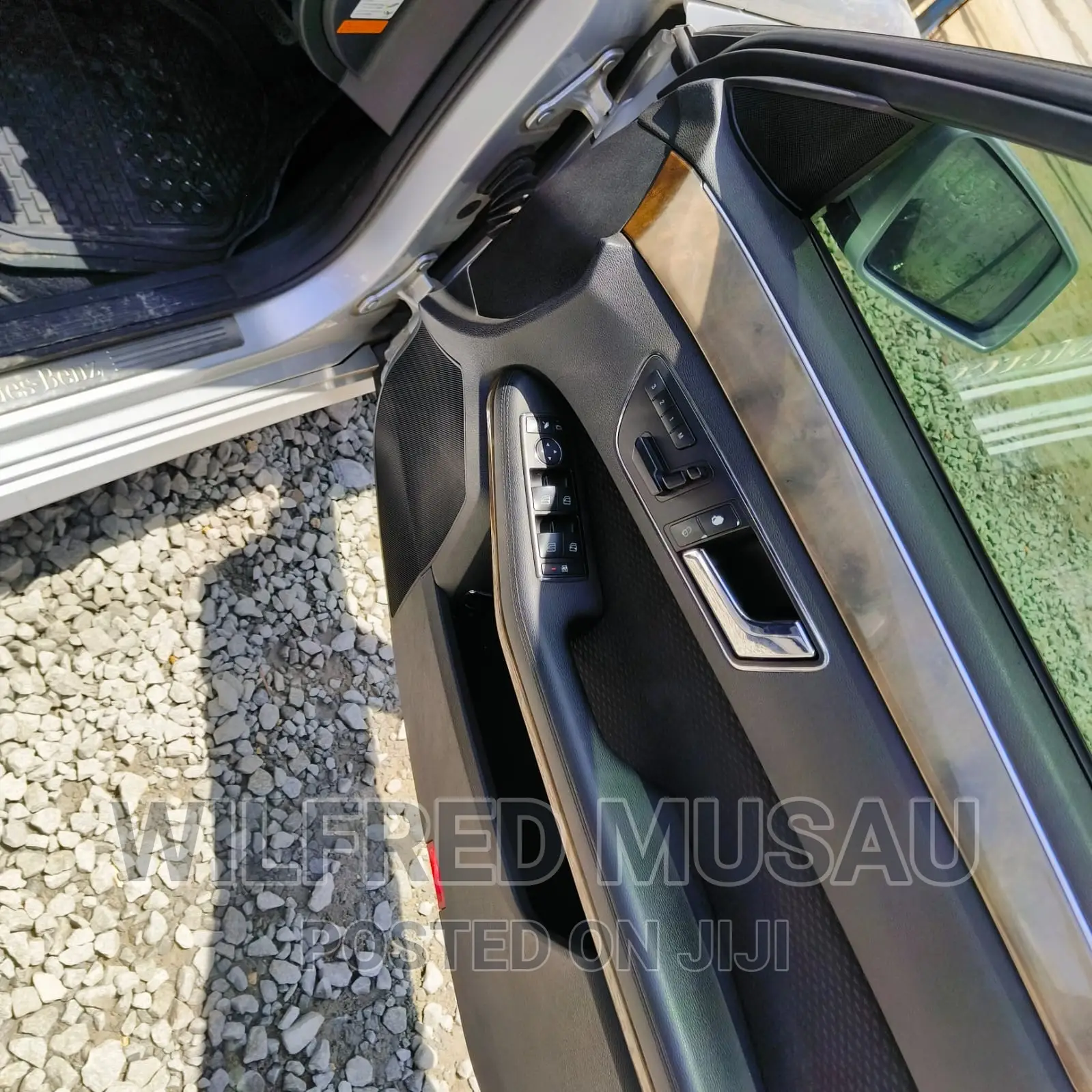 Mercedes-Benz E300 2010 Silver