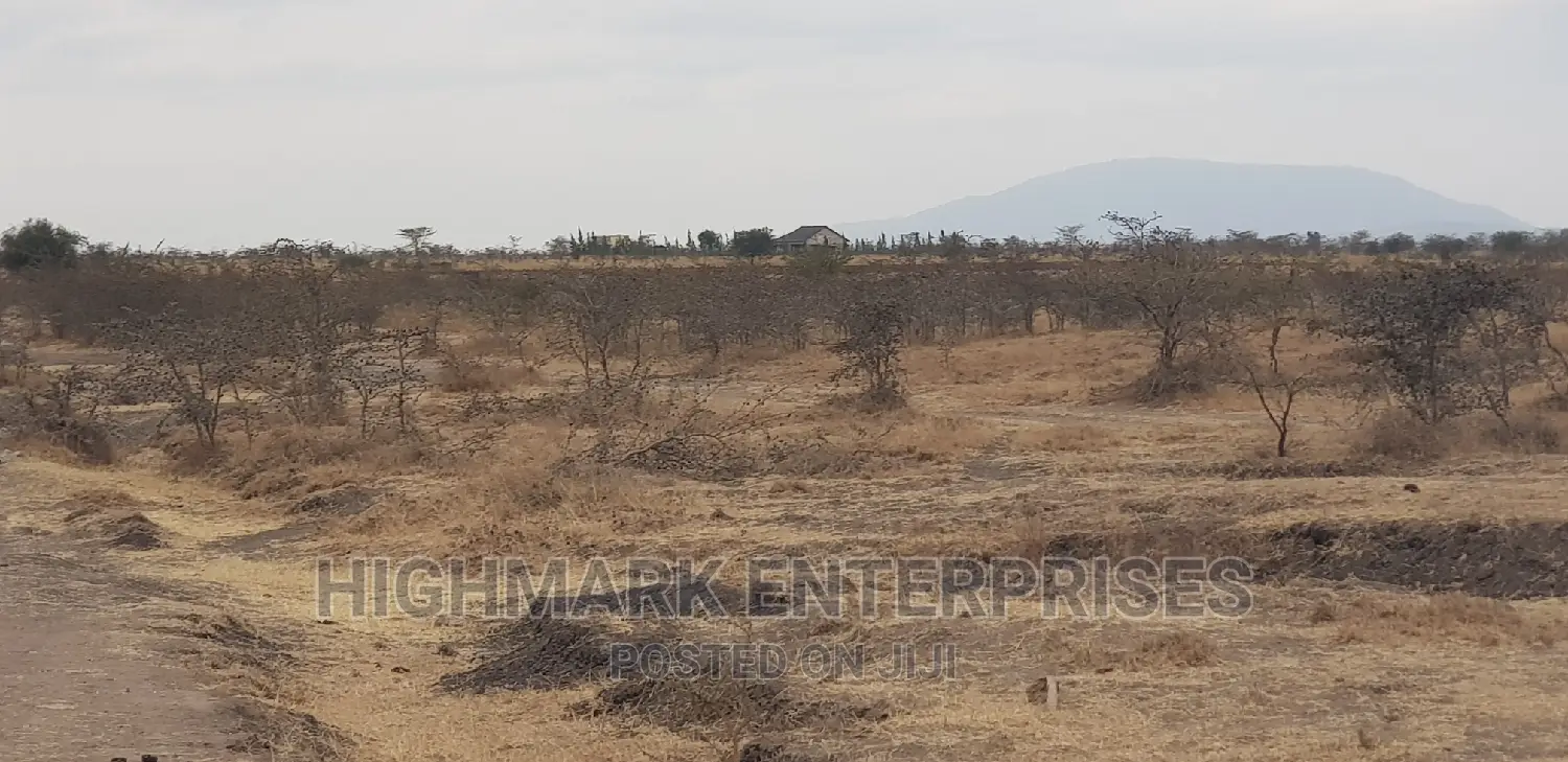 10 Acres for Sale in Koma