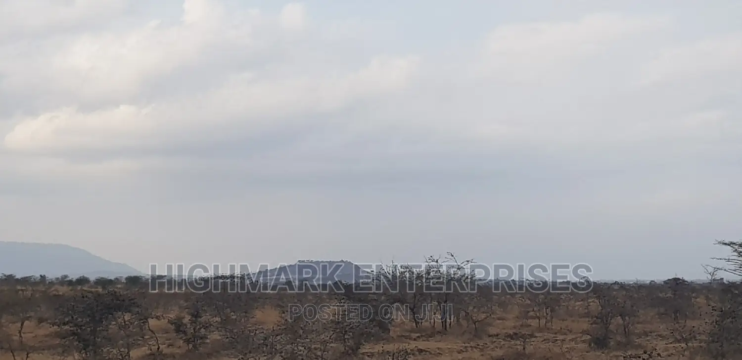 10 Acres for Sale in Koma