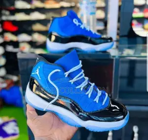 Jordan 11 Sneakers