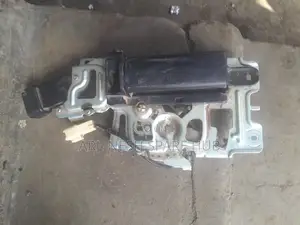 Toyota Noah Old Inside Sliding Door Handle Mechanisim