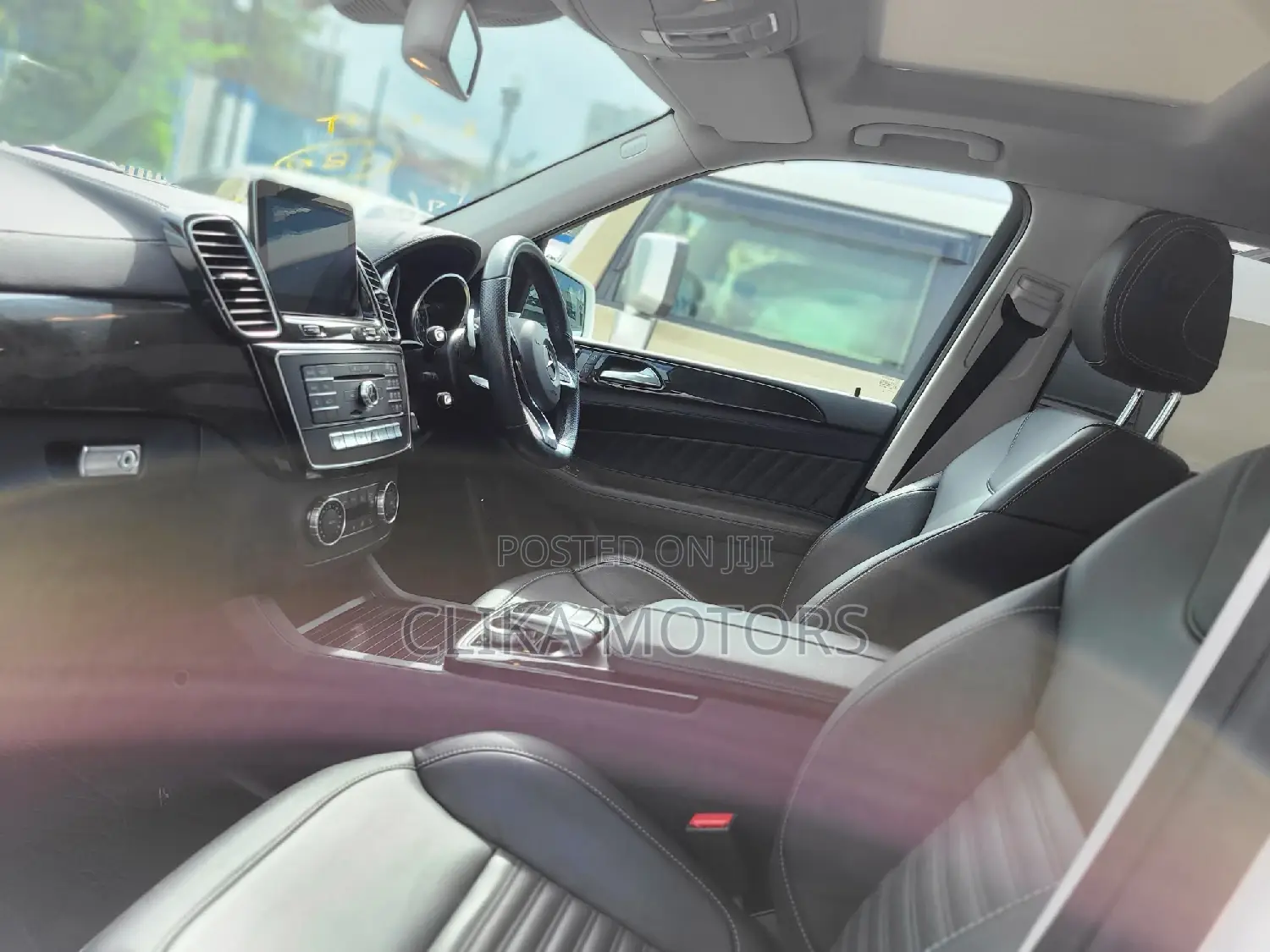 Mercedes-Benz GLE-Class 2016 White