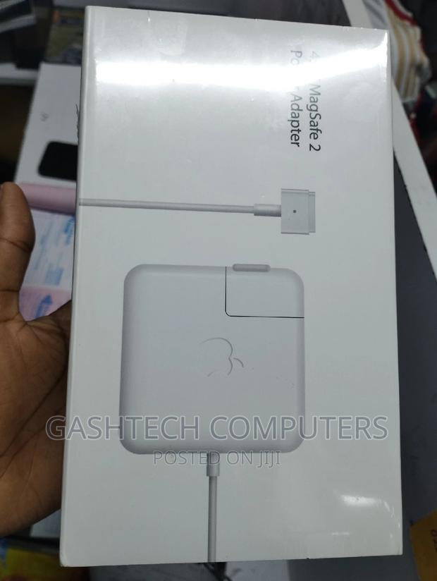 Apple 45w Magsafe Power Adapter
