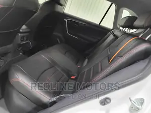 Toyota RAV4 2019 White