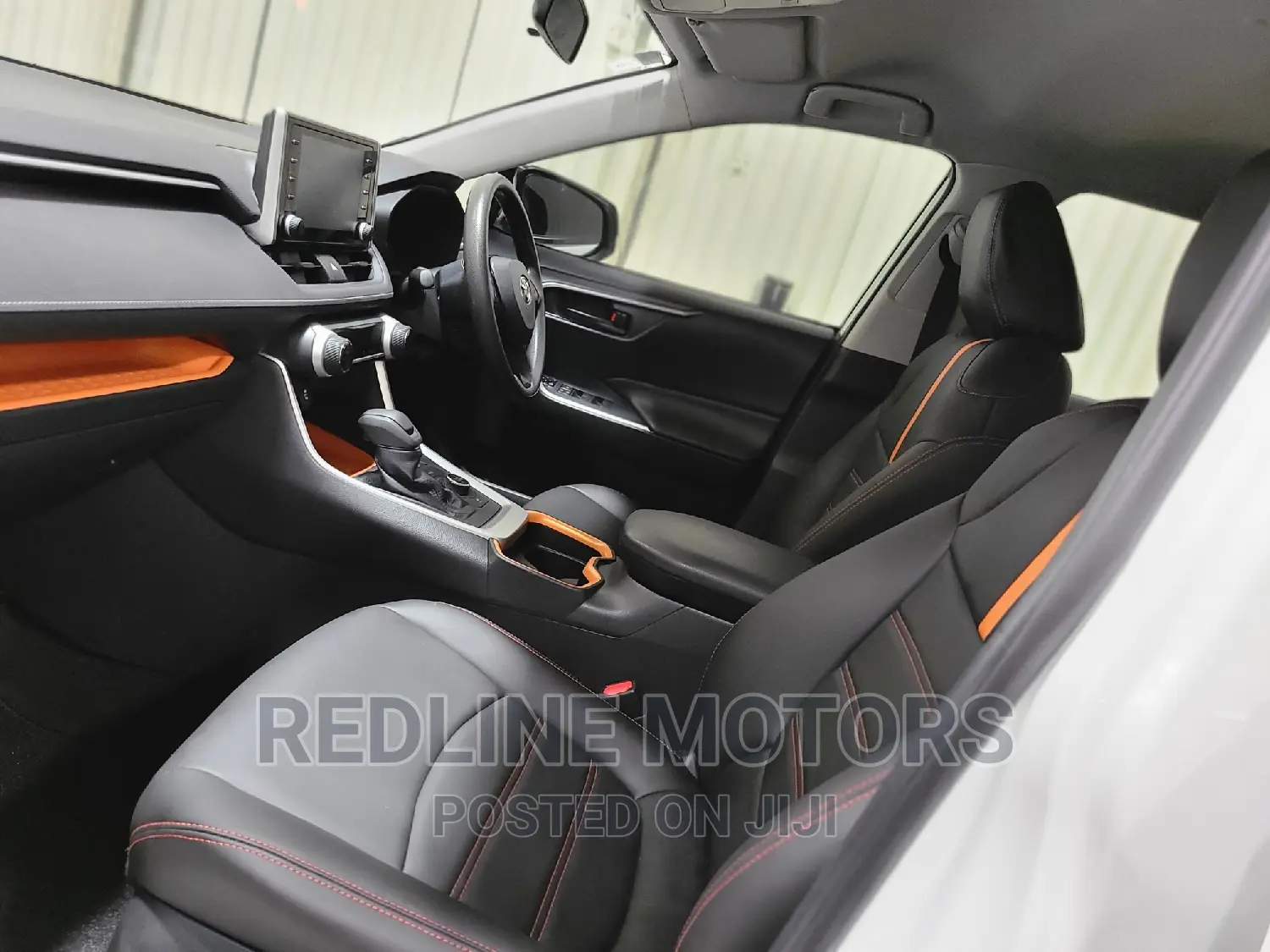 Toyota RAV4 2019 White