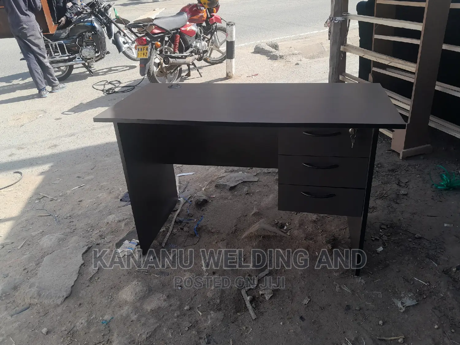 Office Desk