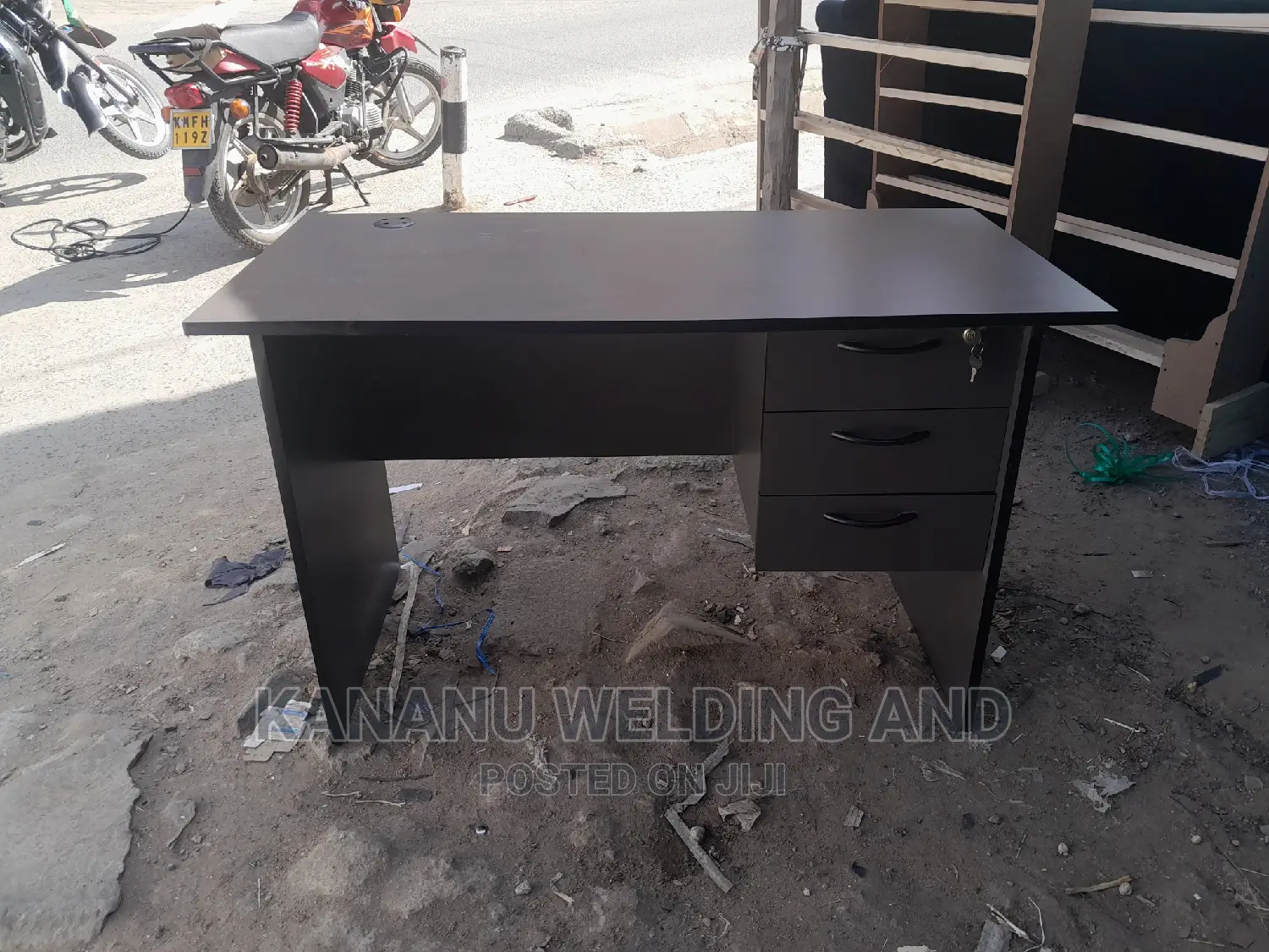 Office Desk