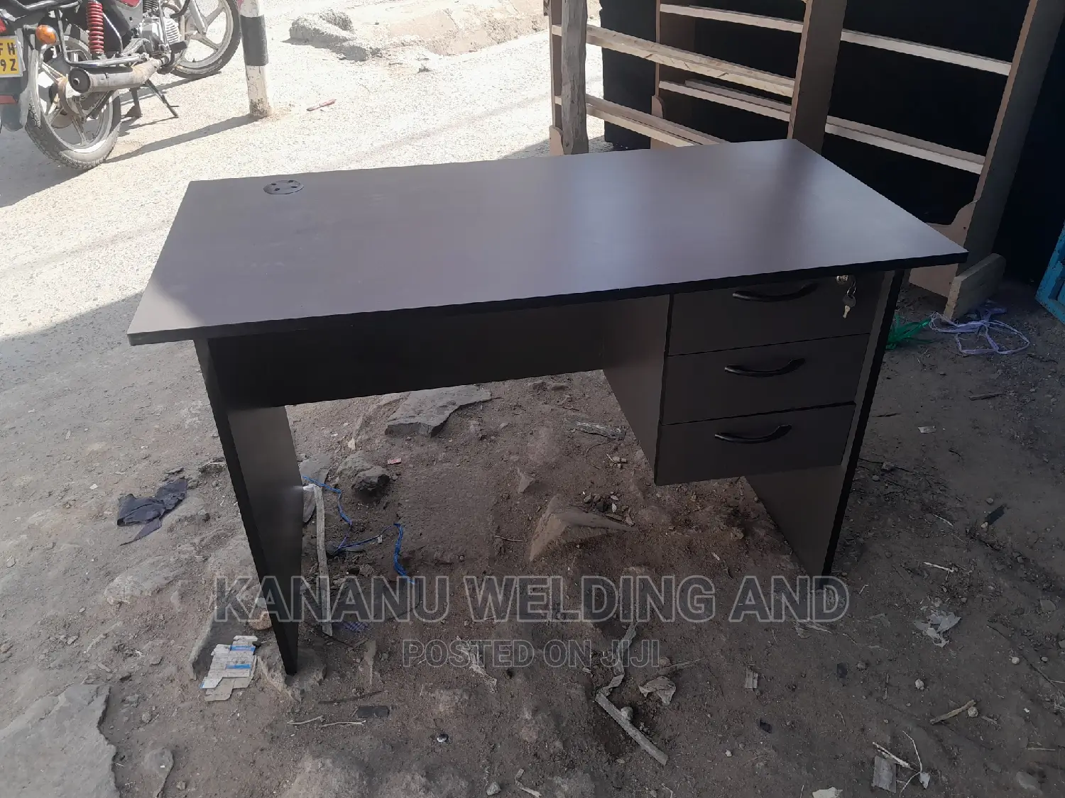 Office Desk