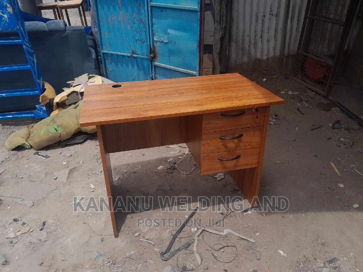 Office Desk