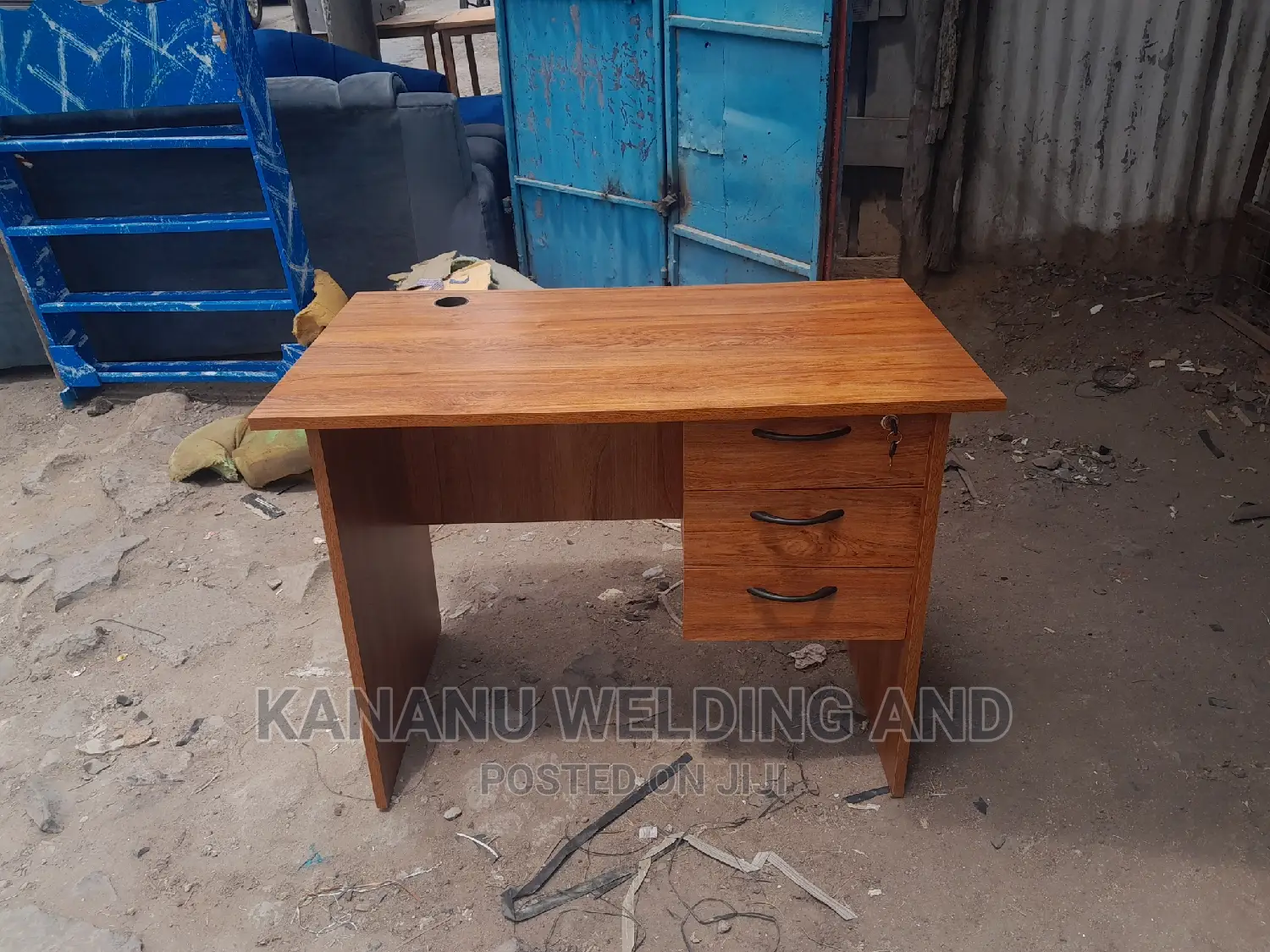Office Desk