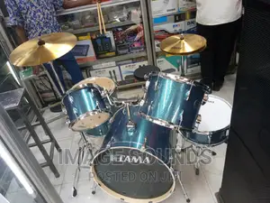 Tama 5piece Drumset Kit- Shiny Blue