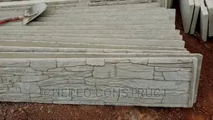 Building Panels With Mazera Like Decor