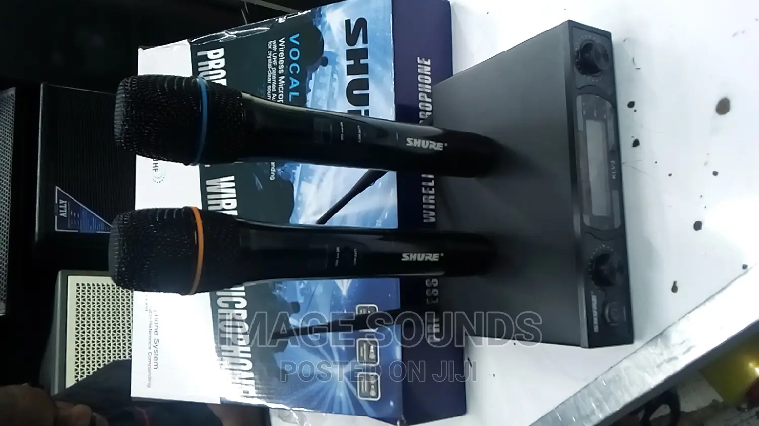 Professional Wireless Microphone Shure KLV3