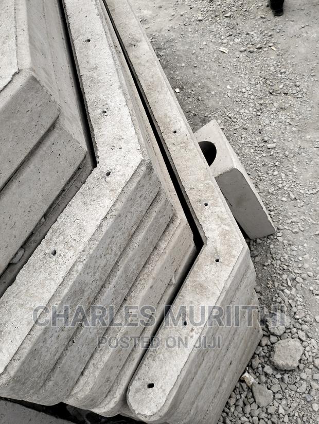 Fencing Poles - thumbnail 2