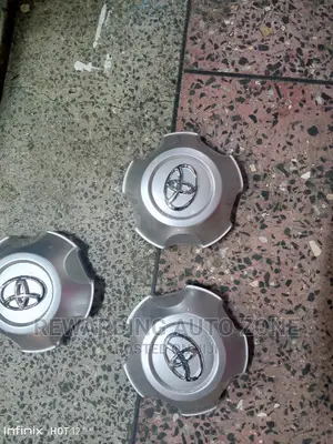 200 Serries V8