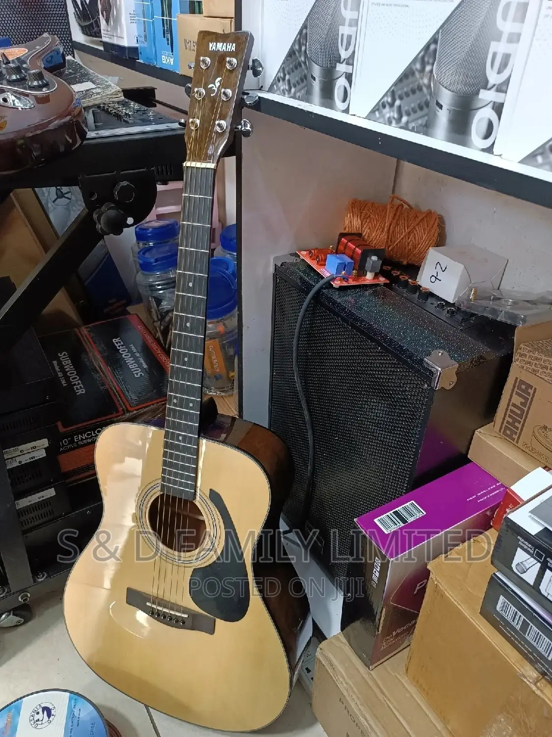 Yamaha Semi Acoustic Guitar