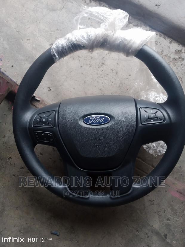 Ford Rangers Steering Airbag. - thumbnail 2