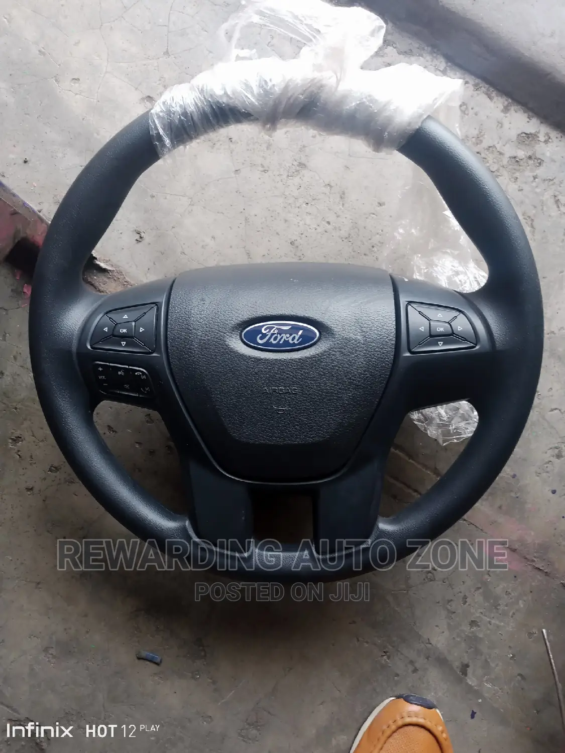 Ford Rangers Steering Airbag.