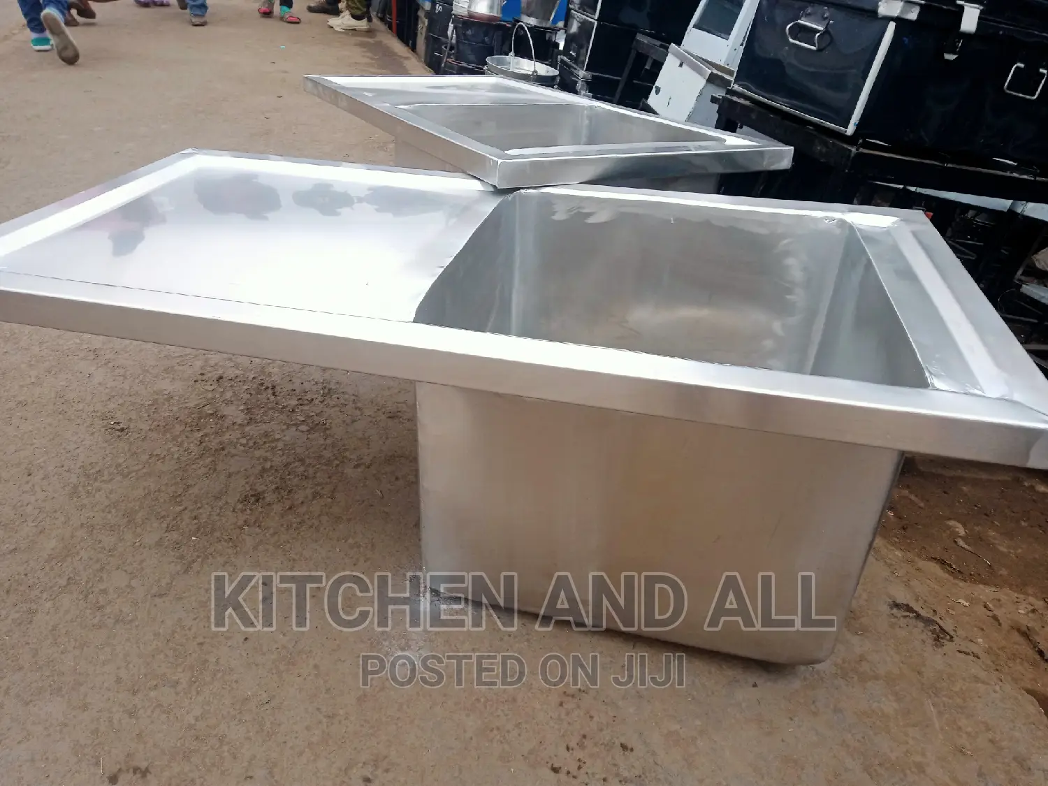 Wall Type Sink
