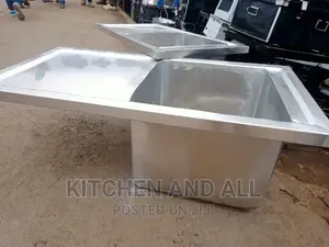 Wall Type Sink