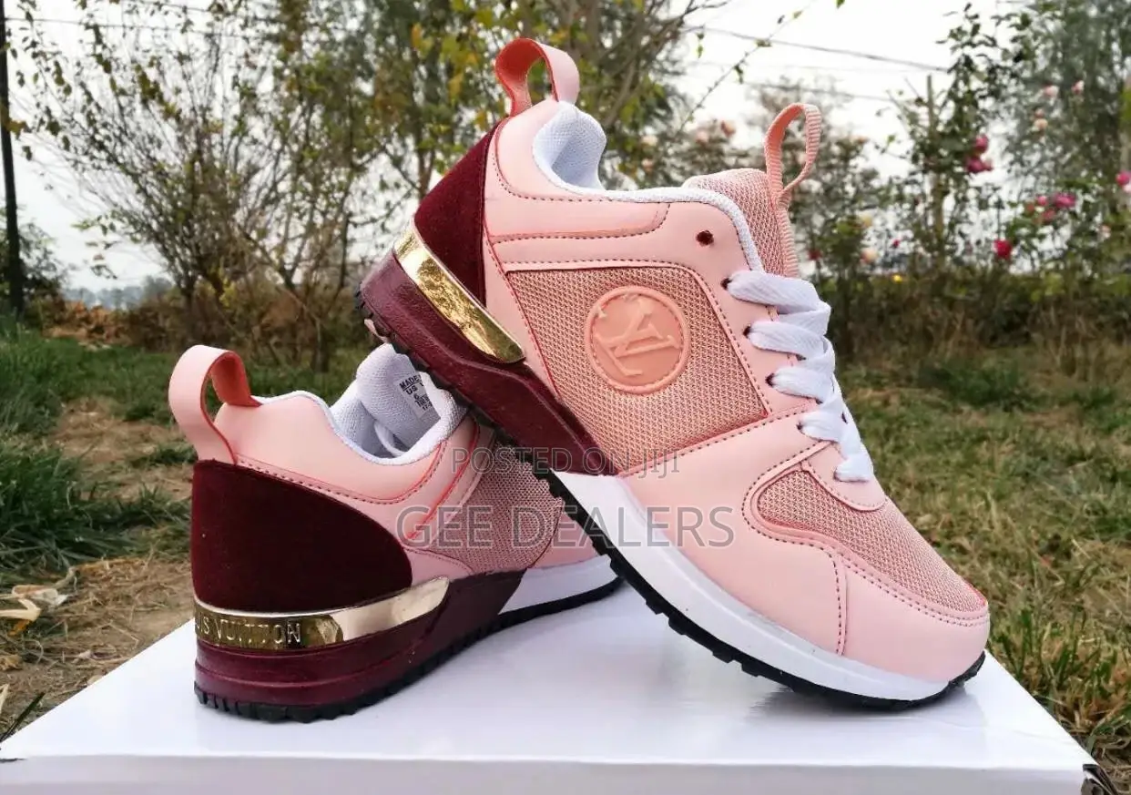 Lv Ladies Sneakers