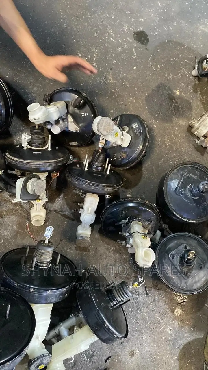 Brake Master Cylinder and Booster Complete Mazda Carol