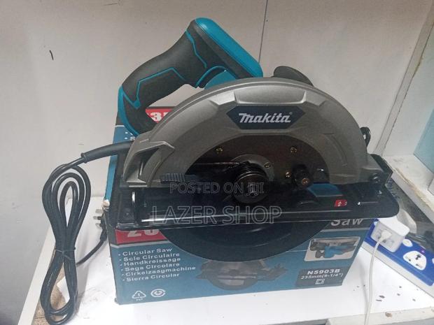 9" Makita Cross Cut Machine - thumbnail 3