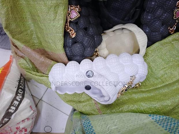 Fancy Antislip Bubble Crocks - thumbnail 6